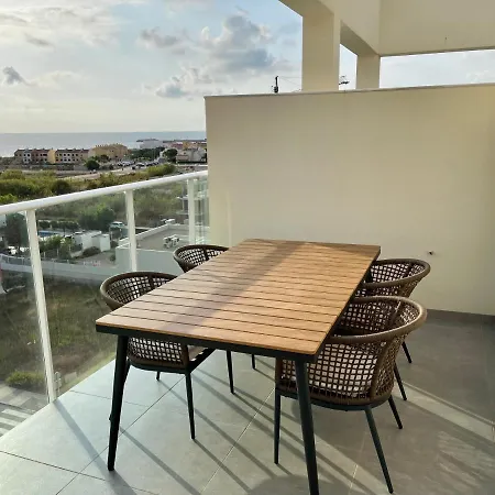 Beautiful Penthouse With Pool And Wonderful View